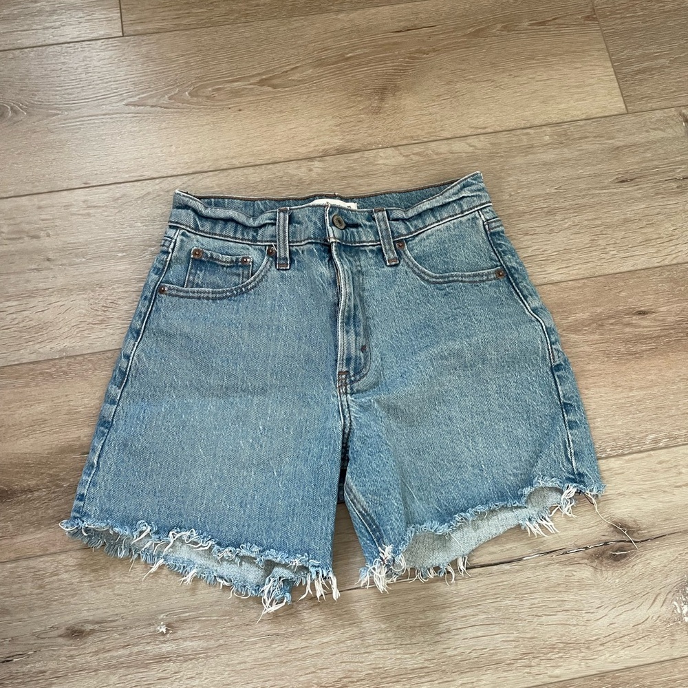 Abercrombie & Fitch Dad Shorts